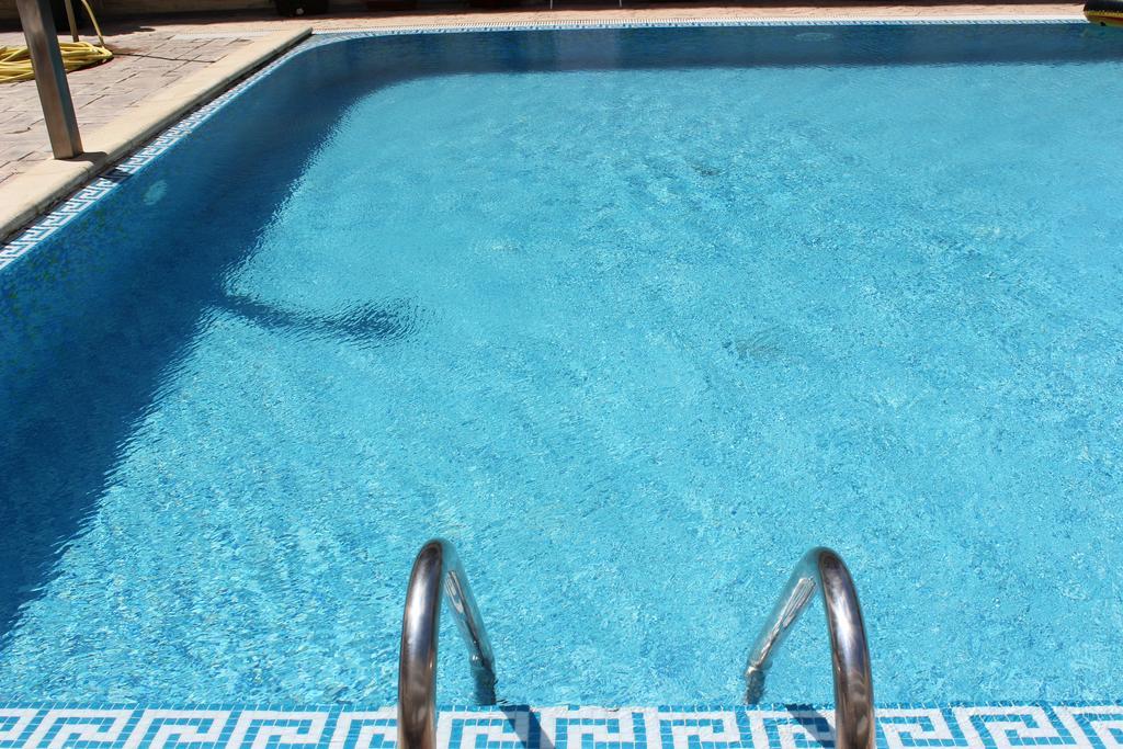 Sb Rentals Apartments In Blue Marine Complex Pantai Sunny Luaran gambar