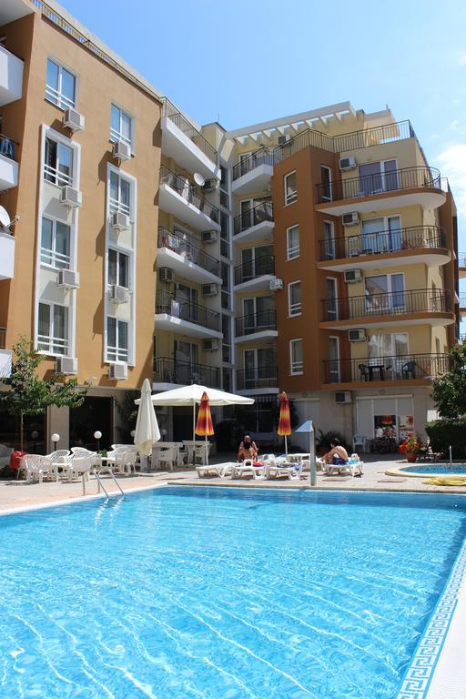 Sb Rentals Apartments In Blue Marine Complex Pantai Sunny Luaran gambar