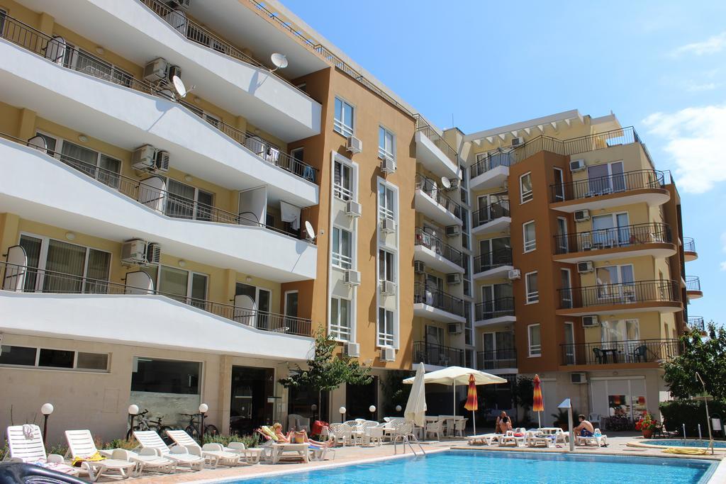 Sb Rentals Apartments In Blue Marine Complex Pantai Sunny Luaran gambar