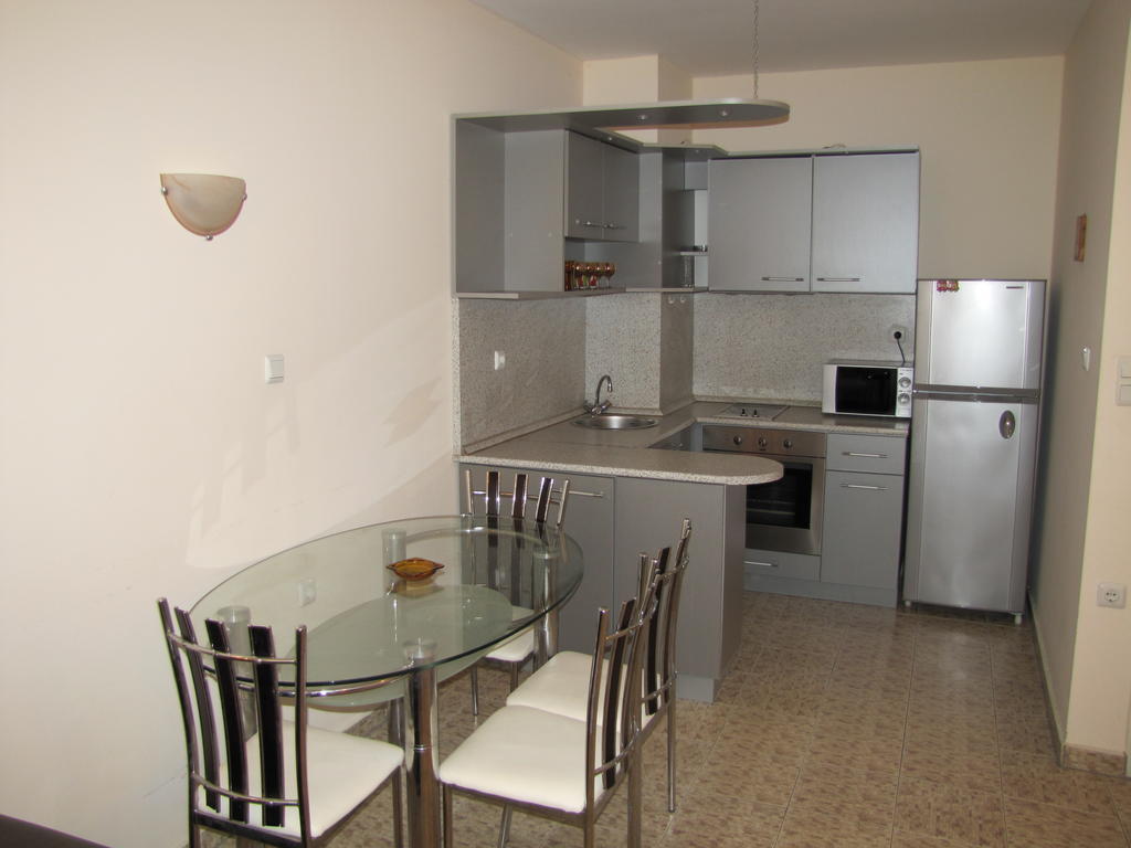 Sb Rentals Apartments In Blue Marine Complex Pantai Sunny Bilik gambar