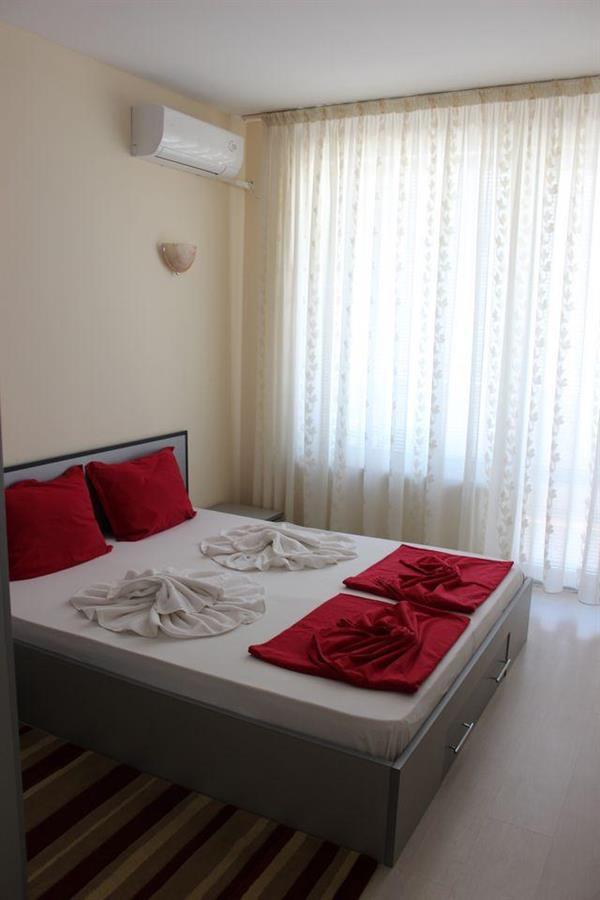 Sb Rentals Apartments In Blue Marine Complex Pantai Sunny Luaran gambar